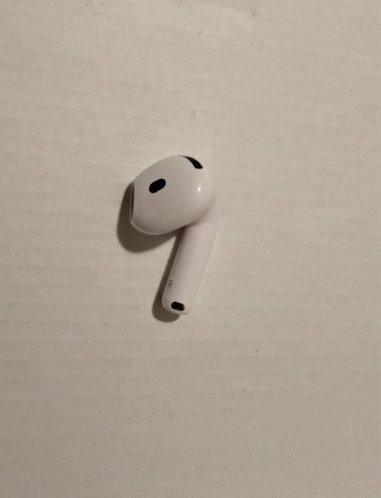 Vand Airpods 4 NOI