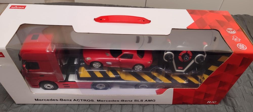 Комплект кола с дистанционно AMG ново