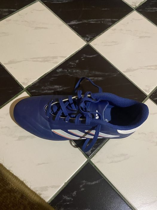 Футболни обувки Adidas