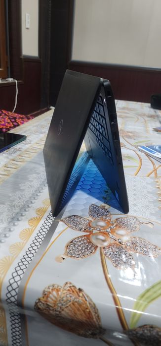 Noutbook Dell latitude 16/256sdd sensor