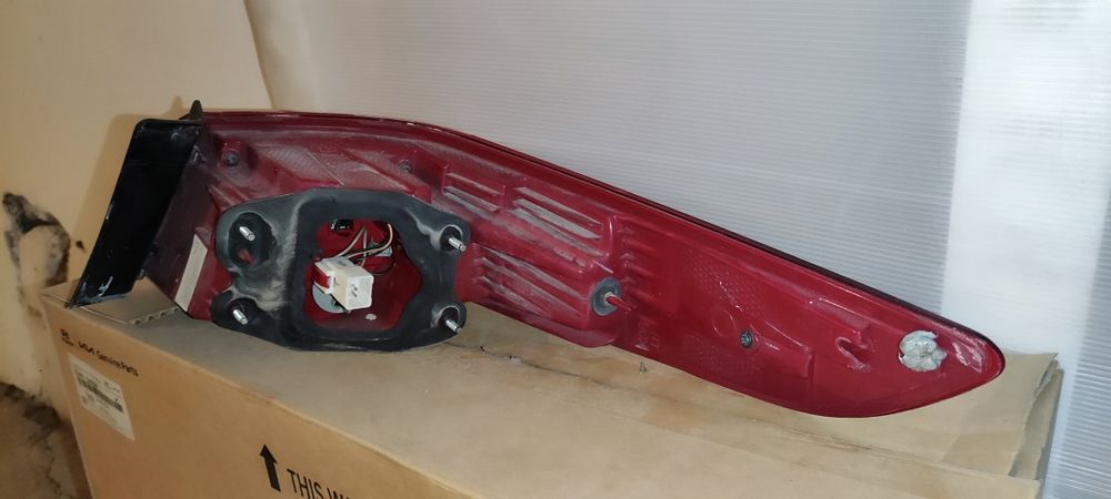 Фара задний  левый для kia optima