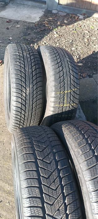 cauciucuri 215/65 R17