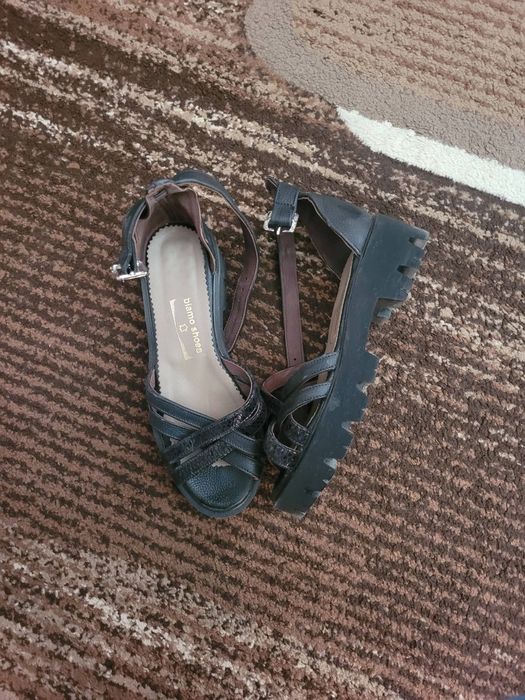 Sandale piele 40!