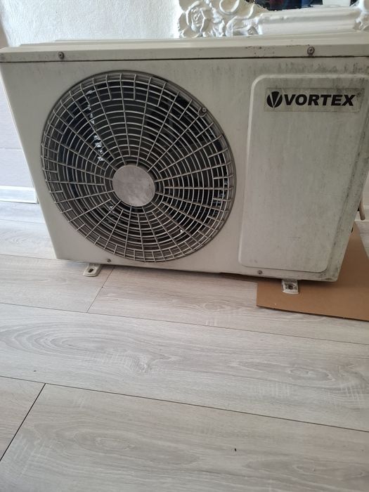 Aer conditionat Vortex