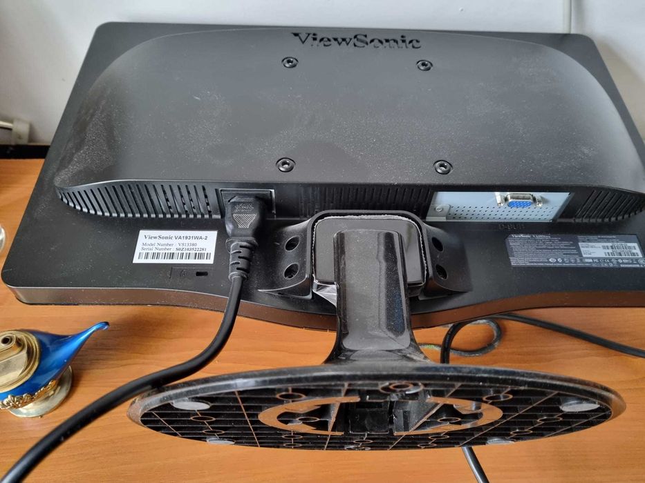 Monitor LED ViewSonic VA1931WA-2, 19 inch, 5ms, stare foarte bună