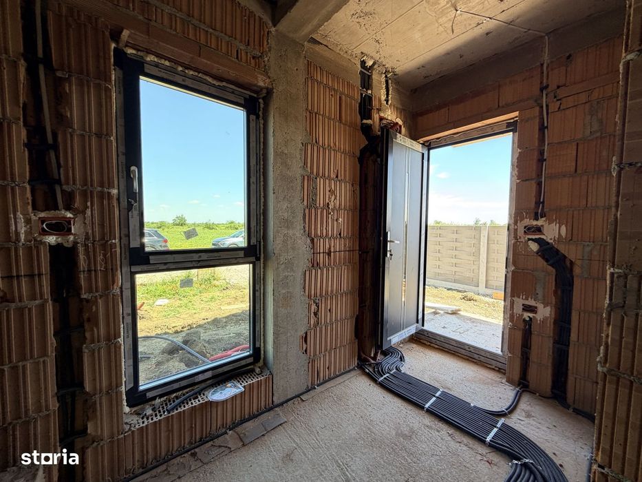 Duplex 3 camere si 3 bai - Zona Urban Village - Mosnita