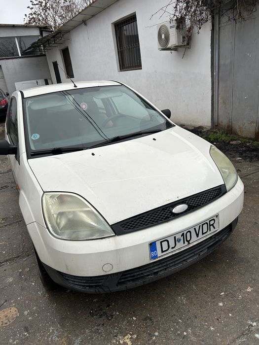 FORD Fiesta 2005 — imagine 3
