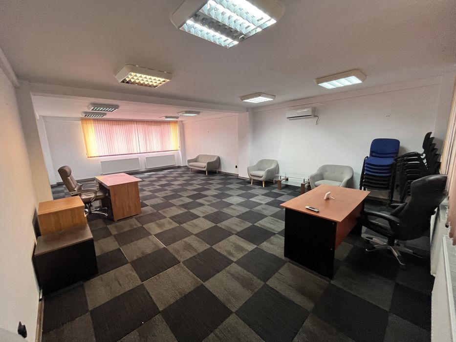 Spatiu de inchiriat 65 Mp -Tatarasi /Cladire Birouri/Spatiu Comercial