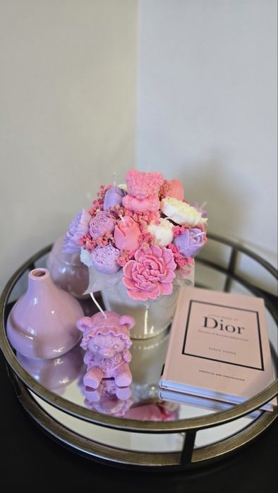 Подаръчни Букети от Ароматни Свещи