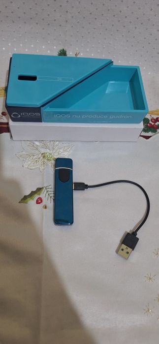 Bricheta electronica Parliament nou nouță cu incarcare USB
