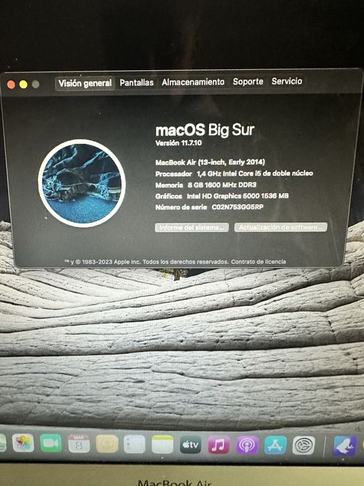 Mac Boock Air 2014-8GB Ram,128SSD