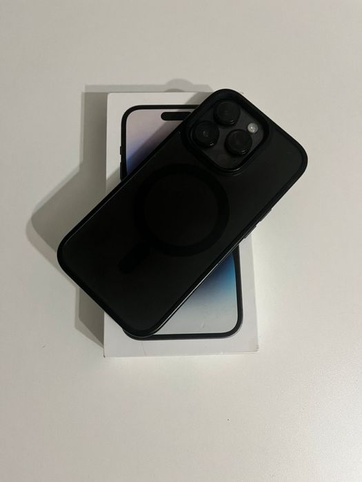 Продам идеальный айфон 14 про