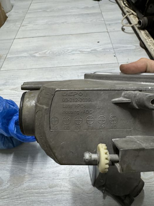 Крыло на прадо Prado 120