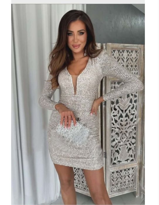 Уникална чисто нова рокля