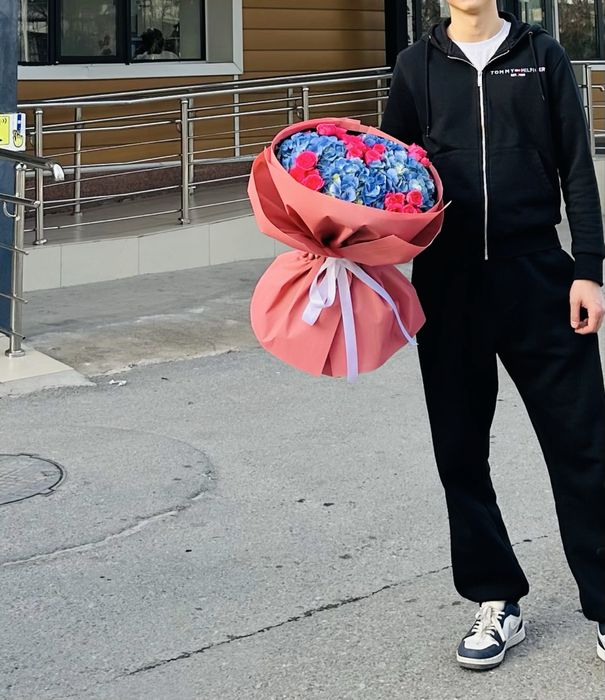 Букет цветов очень красивый