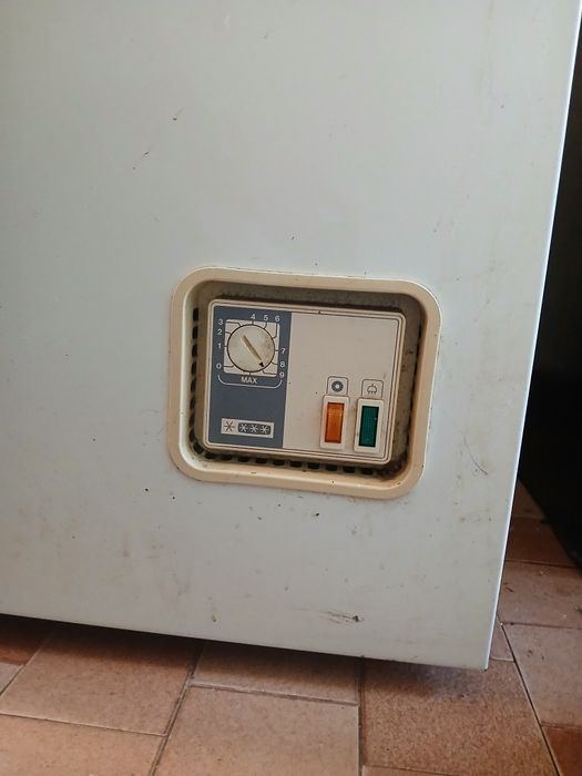 Vând  ladă frigorifica