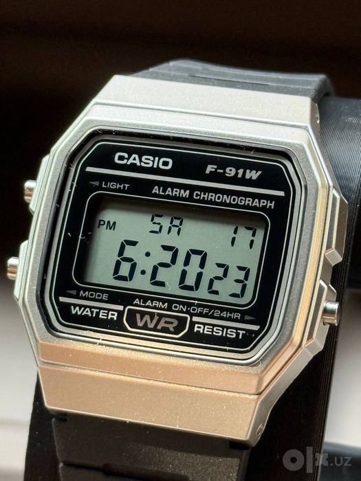 Casio F-91W Silver — цифровые часы