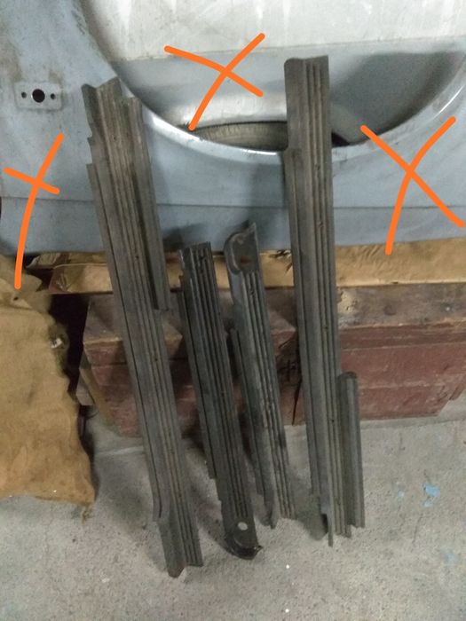 Продам запчасти на Москвич 2141