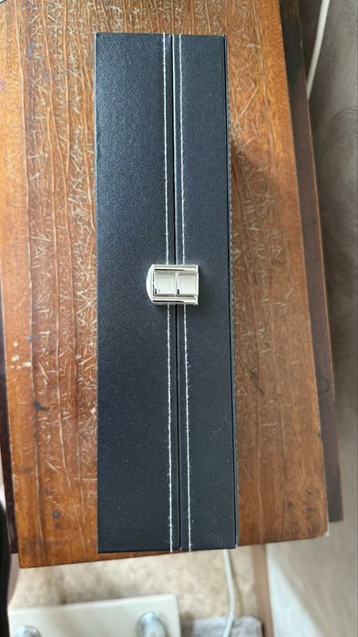 Шкатулка для хранения часов