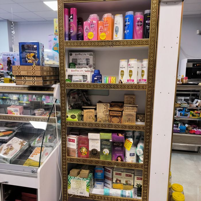 Топли витрини за ядки, оборудване за магазин