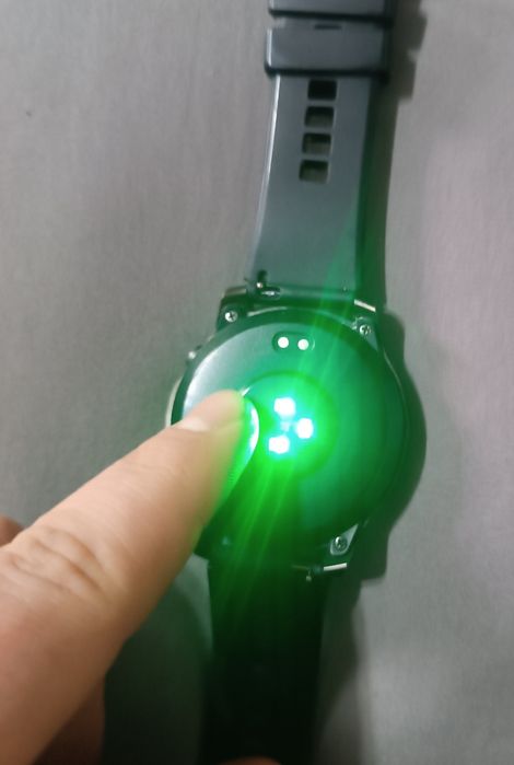 Смарт-часы Cybros DM 50.