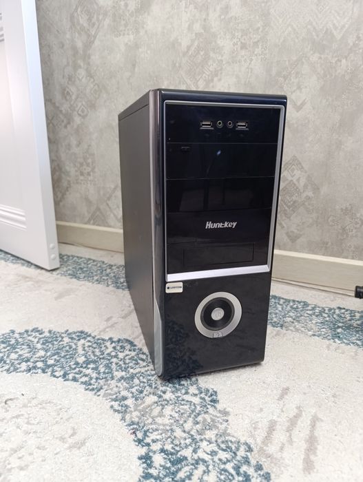 Компьютер для работы и игр не требовательных