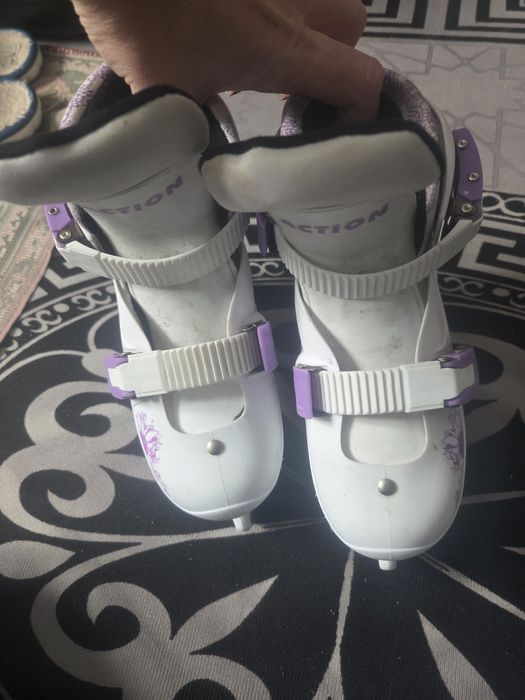 Продам коньки детские