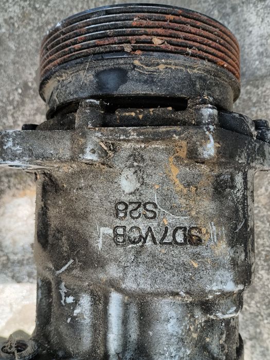 Компресор за климатик сеат