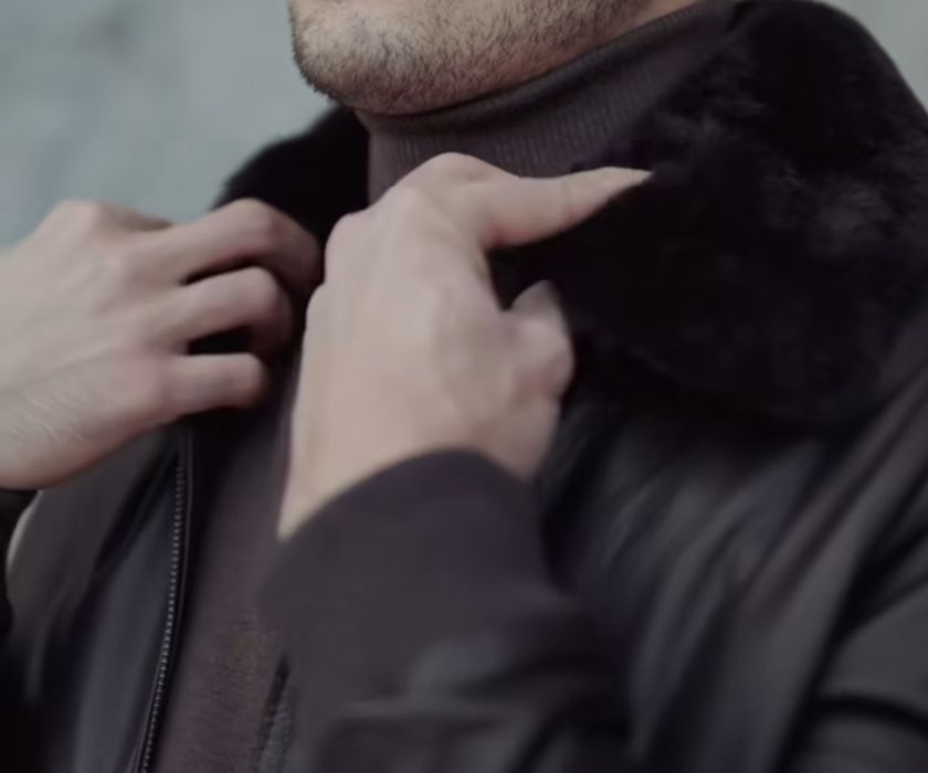 Продам кожаную куртку