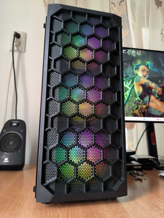 PC Unitate GAMING i5 8600 4.30Ghz/RX570 8GB GDDR5/16GB DDR4/SSD/1TB