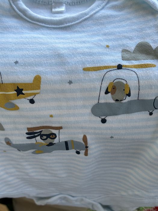 Hainute bebe foarte bune