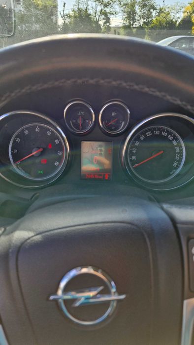 OPEL Astra 2012 — imagine 3
