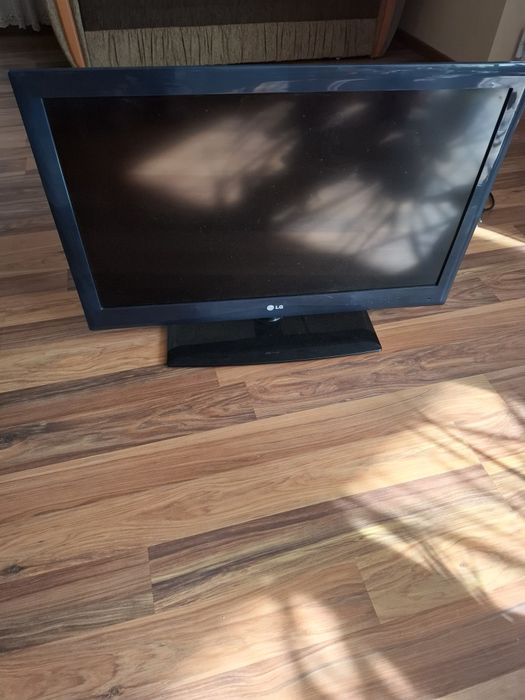 Televizor LG 80cm