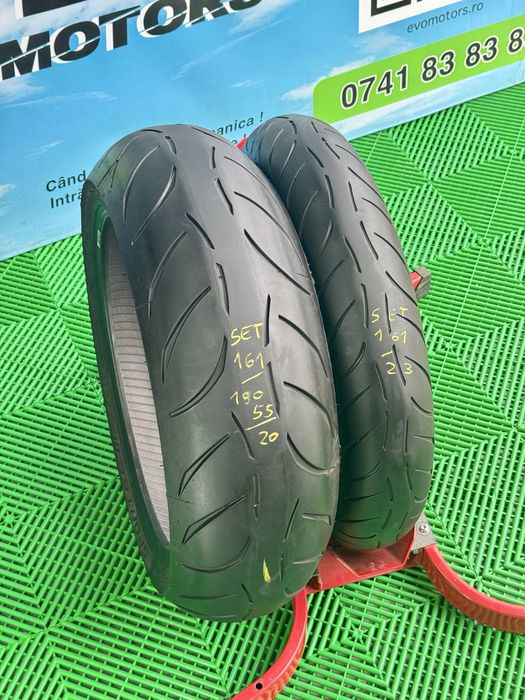 Set Anvelope Moto 120 70 17 si 190 55 17 Metzeler M7RR 2023 Set161