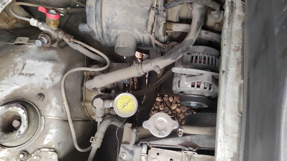 2000йил мехнаткаш ДАМАС сотилади!