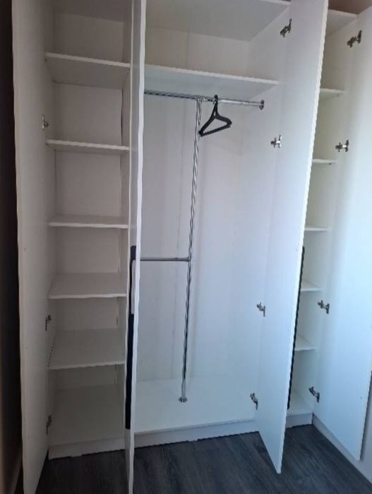 Шкаф для одежды продам