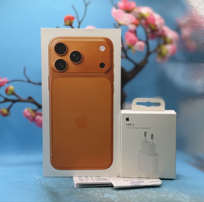 НОВ!!! Apple iPhone 17 Pro Max, 512GB, 5G, Cosmic Orange + подарък оригинален адаптер