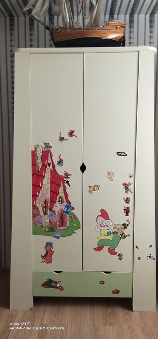 Шкаф детский.   Идеальный