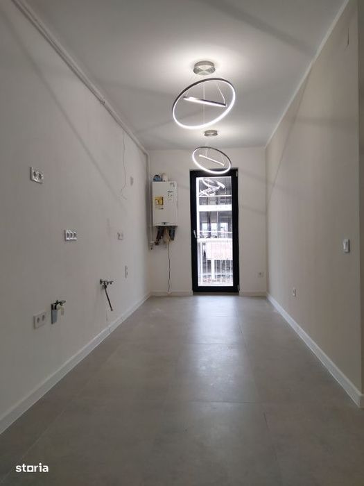 Apartament de 3 camere, finisat, 56 mp, etaj intermediar, zona Eroilor