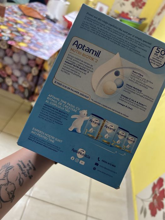 Lapte Aptamil Nutri-Biotik 1,2kg (6/12 luni)