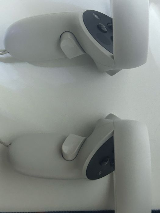 Продам Meta oculus quest 2