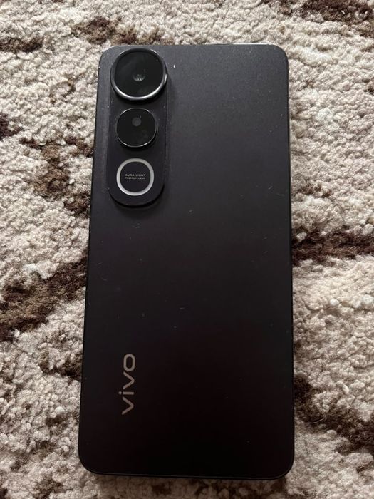 Продам Vivo v50lite 128/8