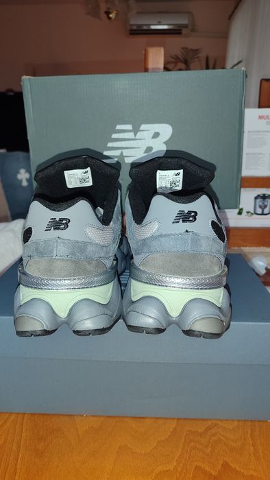 New Balance 9060 Darkshadow