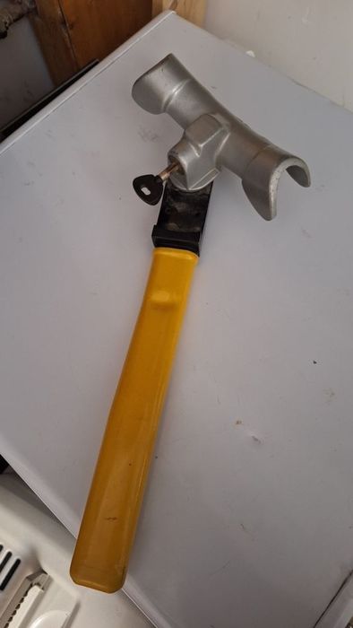 Antifurt pt volan auto