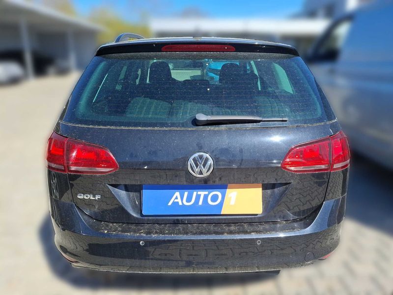 Volkswagen Golf VII 2.0 TDI Comfortline BlueMotion Tech 2013
