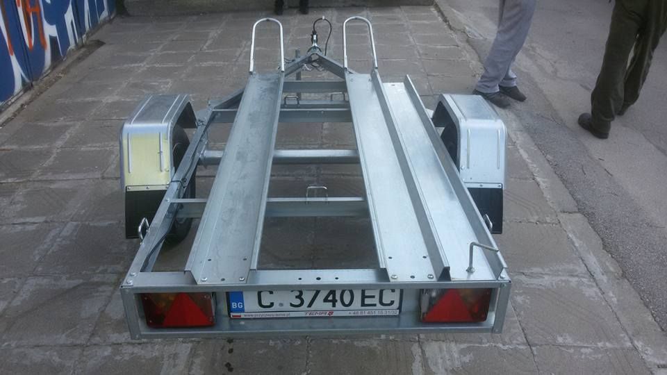 Платформи и ремаркета под наем