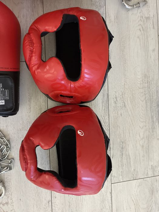 Боксова Круша Decathlon OutShock + маски за бокс и ръкавици 1 чифт