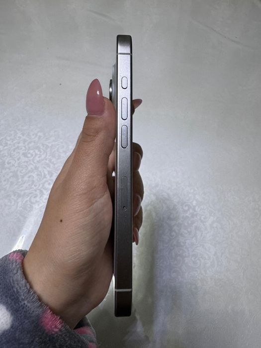 iPhone 15Pro 256гб