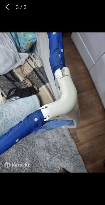 стульчик для кормления  и манеж