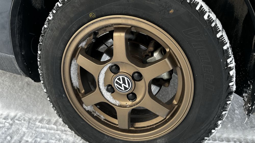 Volkswagen Passat B3